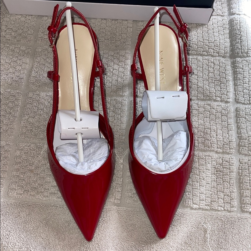 Nine West Women’s Slingback Dress Pumps
